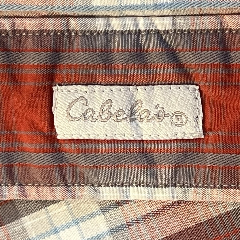 Cabela's Short Sleeve Shirt Men's Medium Red Plaid Button Up Hike Camp Outdoors - Picture 9 of 13